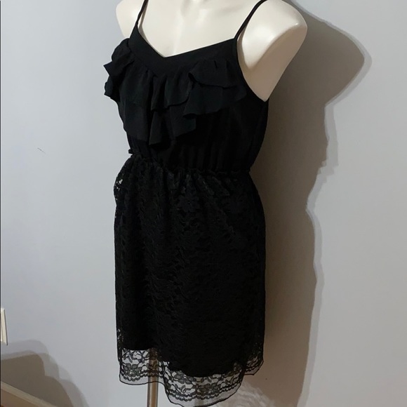 Black Lace Dress - Picture 5 of 7